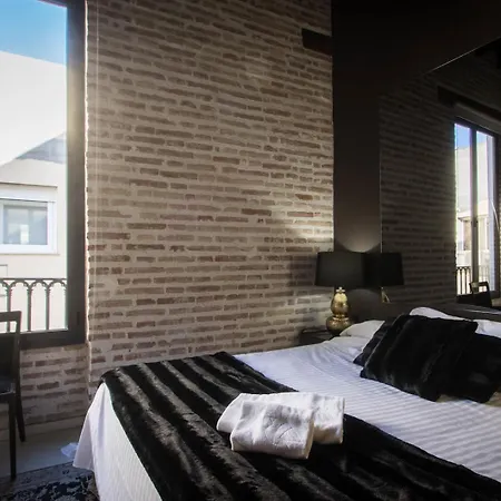 Cosy Embajador Pensión 2*