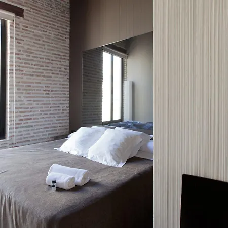 Cosy Embajador 2* Valencia