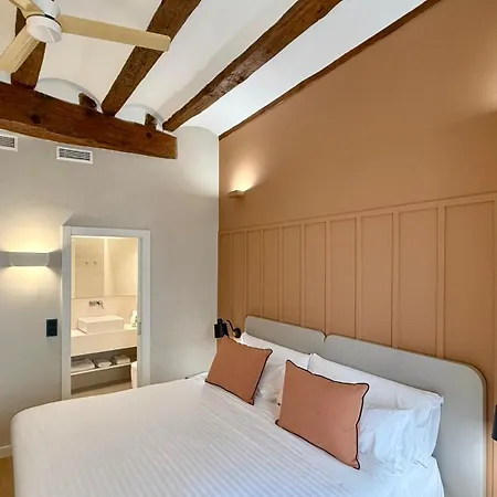 Cosy Embajador Valencia