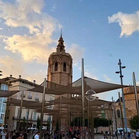 Cosy Embajador 2* ולנסיה