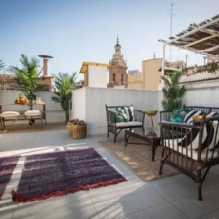 Pensión Cosy Embajador 2*