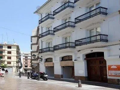 בית הארחה Cosy Embajador