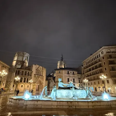 ゲストハウス Cosy Embajador バレンシア