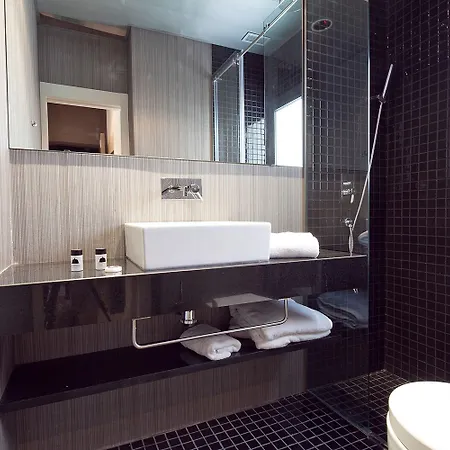 Cosy Embajador 2* バレンシア